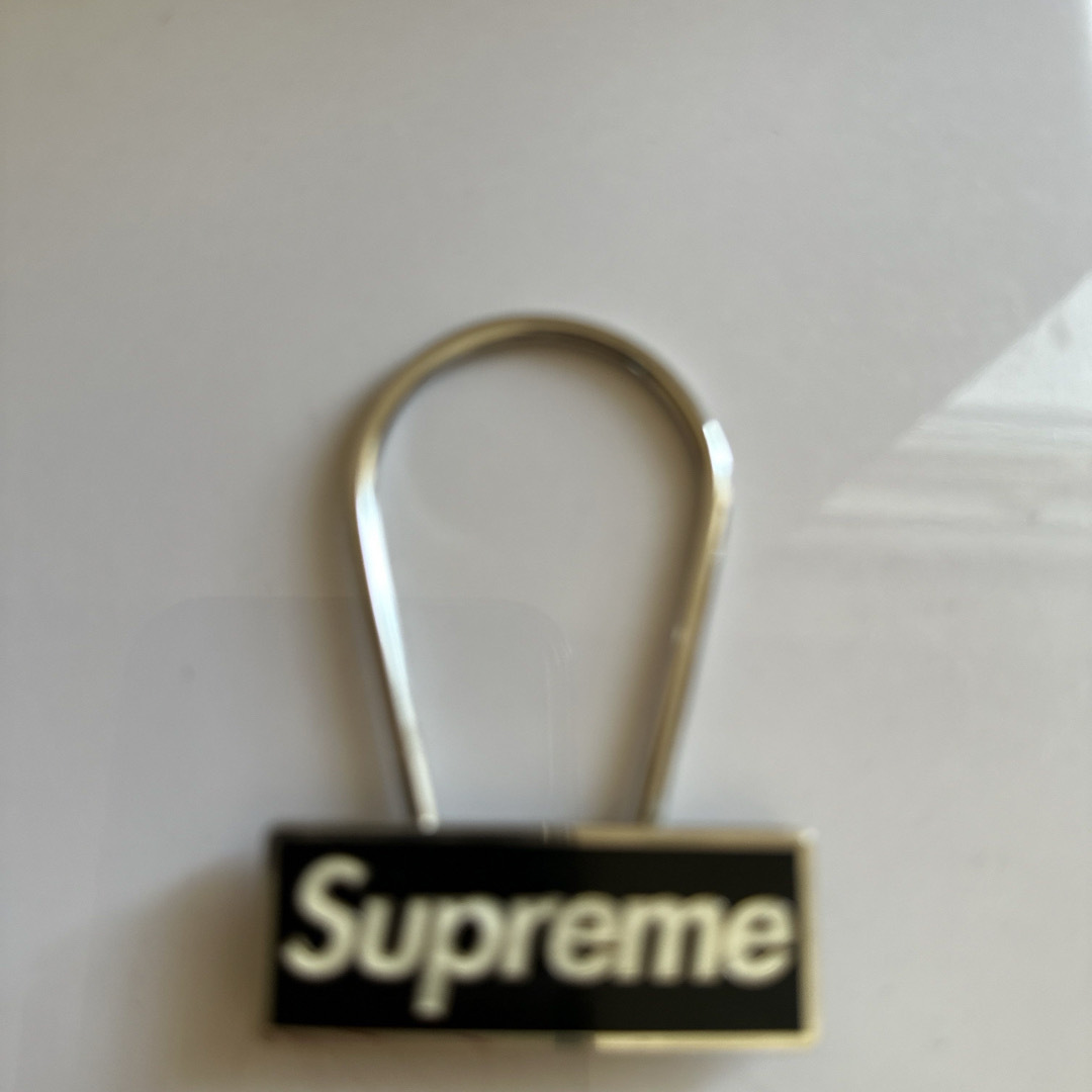 Supreme(シュプリーム)のsupremeキーリング メンズのファッション小物(キーホルダー)の商品写真