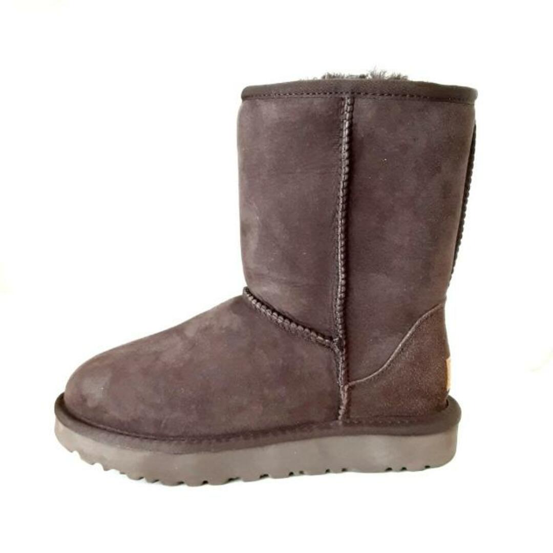 UGG(アグ)のUGG(アグ) ショートブーツ JAPAN 22 レディース美品  クラシックショート2 1016223 ダークブラウン ムートン レディースの靴/シューズ(ブーツ)の商品写真