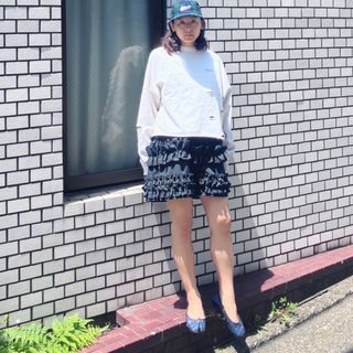 ホリデイ(holiday)のHOLIDAY RUFFLE STRAP CULOTTES PANTS(その他)