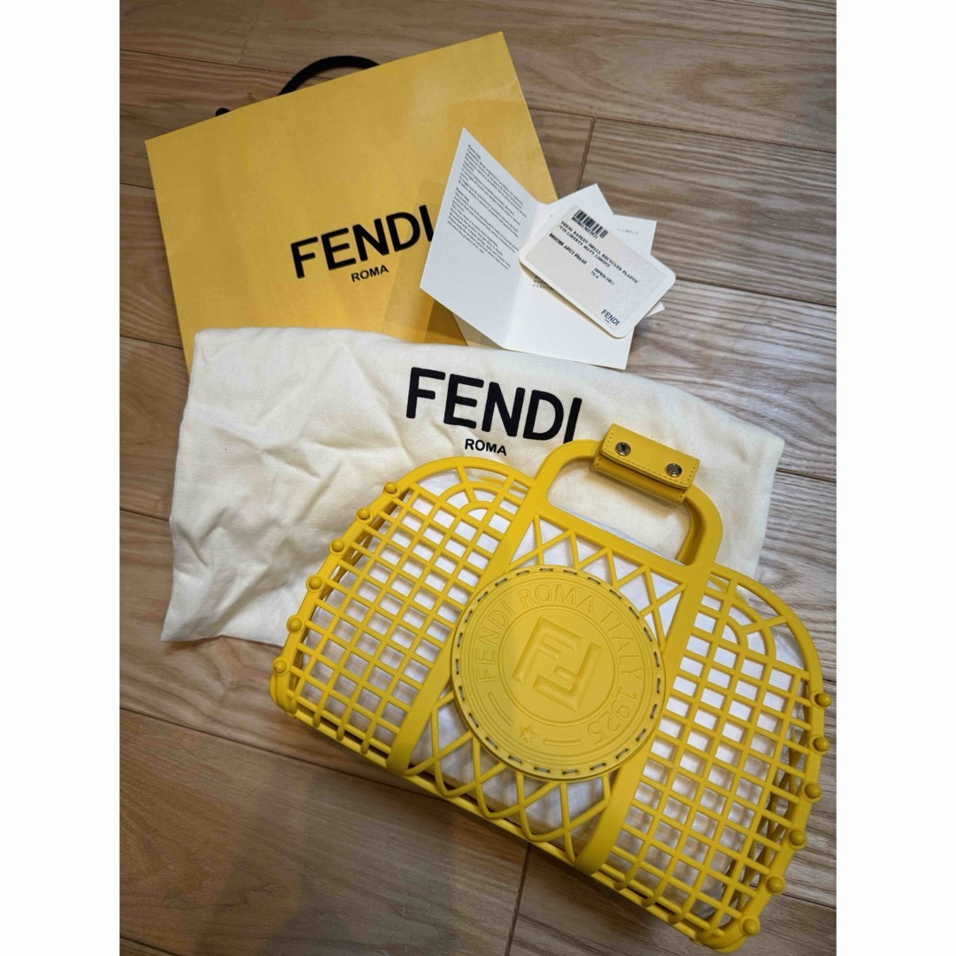 FENDI(フェンディ)のFENDI  uuuco様専用です。 レディースのバッグ(かごバッグ/ストローバッグ)の商品写真