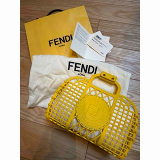 フェンディ(FENDI)のFENDI  uuuco様専用です。(かごバッグ/ストローバッグ)