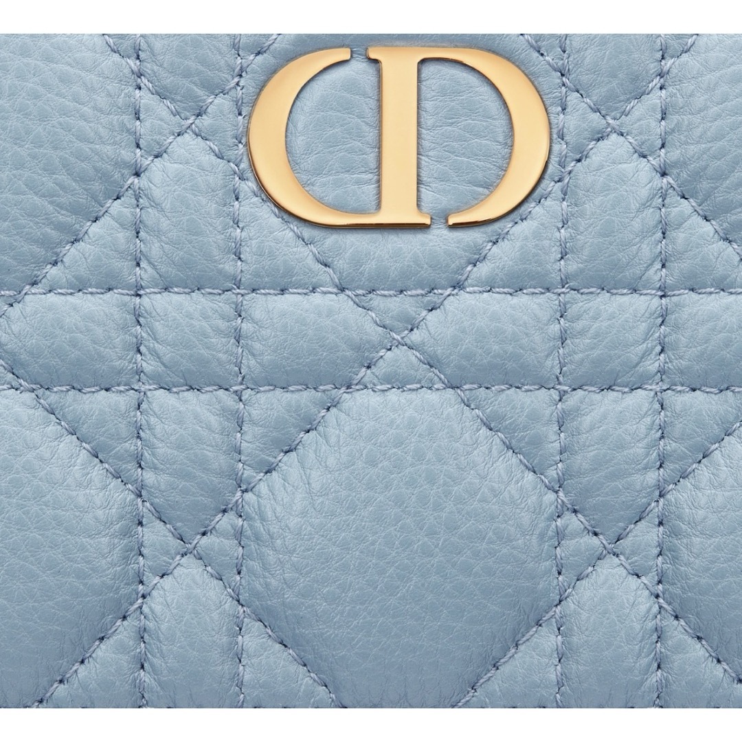 Christian Dior(クリスチャンディオール)の新品 ディオール DIOR CARO ダリアウォレット スカイブルー ブルー レディースのファッション小物(財布)の商品写真