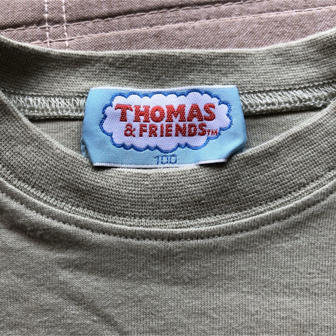 値下け中！トーマス 半袖 Tシャツ 100 THOMAS&FRIENDS 男の子 キッズ/ベビー/マタニティのキッズ服男の子用(90cm~)(Tシャツ/カットソー)の商品写真