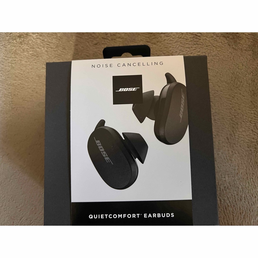 BOSE(ボーズ)のBOSE QuietComfort Earbuds Black スマホ/家電/カメラのオーディオ機器(ヘッドフォン/イヤフォン)の商品写真