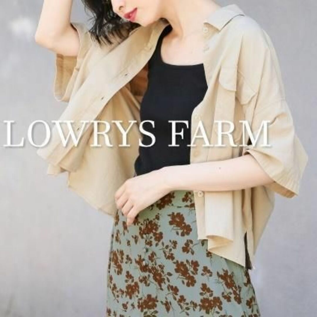 LOWRYS FARM(ローリーズファーム)の[タグつき] シャツ トップス ブラウス LOWRYS FARM ショート丈 レディースのトップス(シャツ/ブラウス(半袖/袖なし))の商品写真