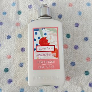 L'OCCITANE - ロクシタン チェリーライチ ボディミルク