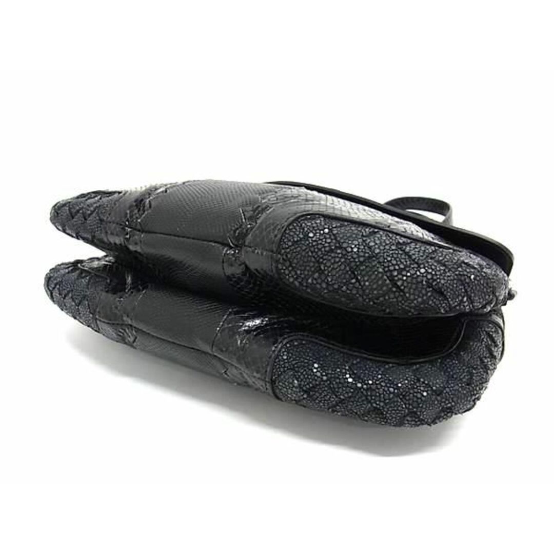 Bottega Veneta(ボッテガヴェネタ)の■極上■本物■美品■ BOTTEGA VENETA ボッテガヴェネタ イントレチャート パイソン スティングレイ ガルーシャ ハンドバッグ AZ0658 レディースのバッグ(ショルダーバッグ)の商品写真