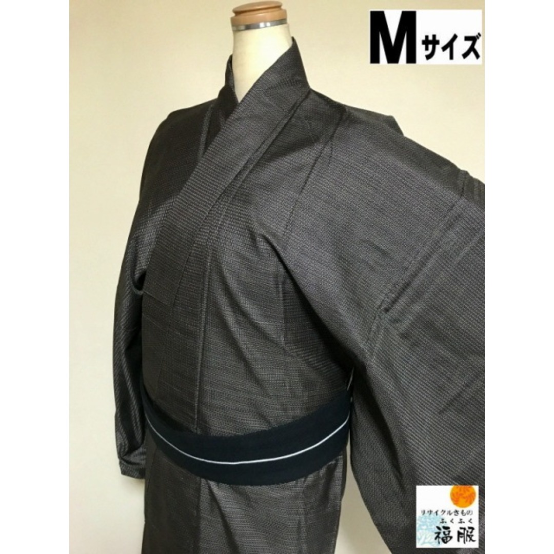 【中古】 紬 男物 こげ茶地に蚊絣文様 裄70 Mサイズ 袷着物  メンズの水着/浴衣(着物)の商品写真