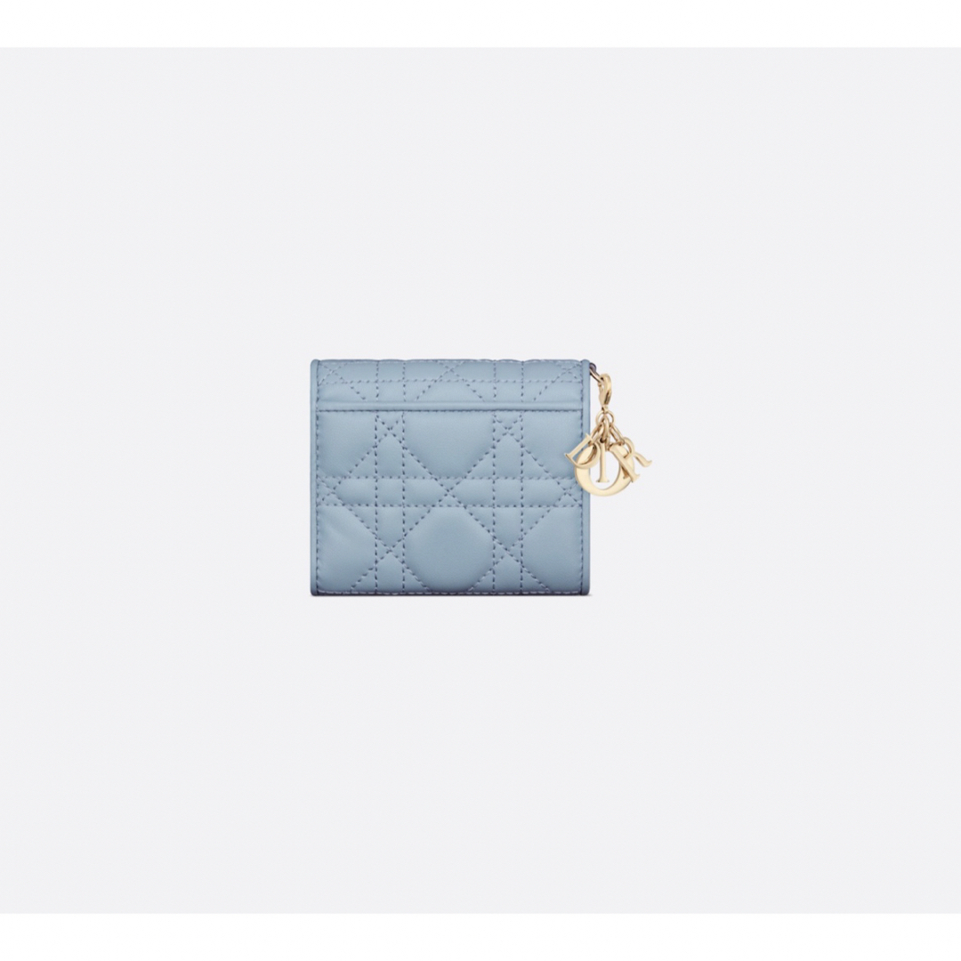 Christian Dior(クリスチャンディオール)の新品 ディオール LADY DIOR ロータスウォレット 財布 スカイブルー レディースのファッション小物(財布)の商品写真