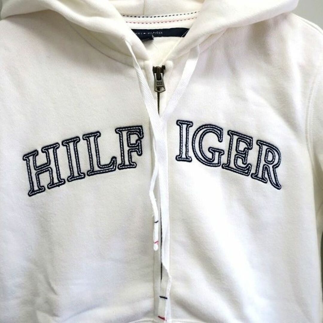 TOMMY HILFIGER(トミーヒルフィガー)の最終値下げ　トミーヒルフィガー 　レディース　カッコ良いホワイトパーカー　 XS レディースのトップス(パーカー)の商品写真