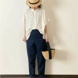 ユニクロ(UNIQLO)のUNIQLO レーヨン プリントブラウス （ドット 半袖）(シャツ/ブラウス(半袖/袖なし))