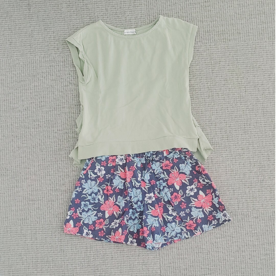 Branshes(ブランシェス)のbranshes120上下セット キッズ/ベビー/マタニティのキッズ服女の子用(90cm~)(Tシャツ/カットソー)の商品写真