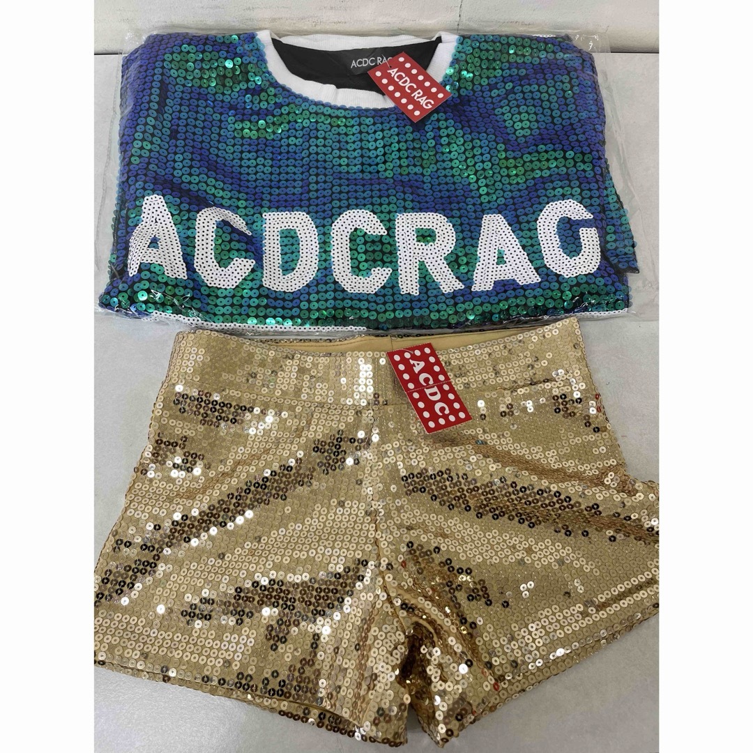 ACDC RAG(エーシーディーシーラグ)のACDC RAG スパンコールＴシャツとショートパンツ レディースのトップス(Tシャツ(半袖/袖なし))の商品写真