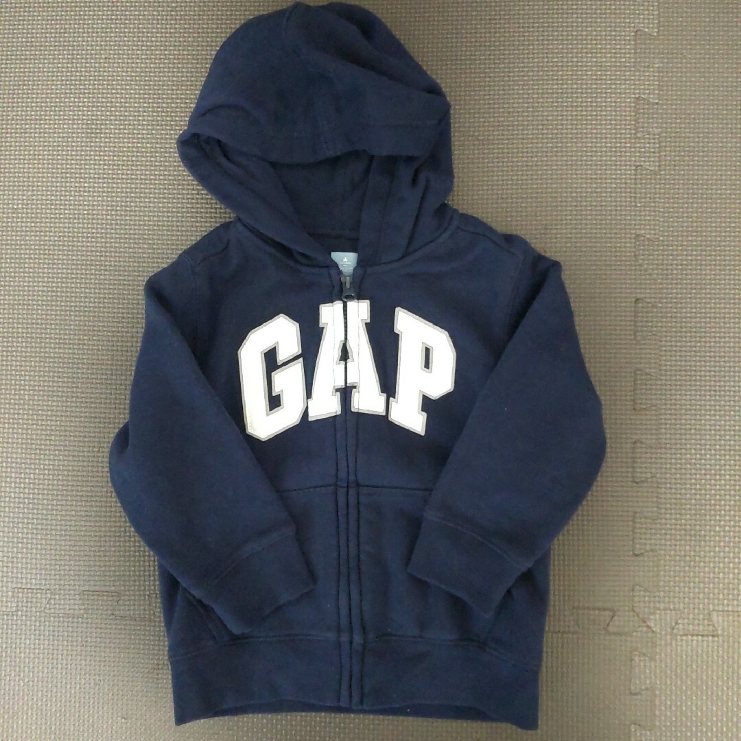 babyGAP(ベビーギャップ)のGAP パーカー 100 キッズ/ベビー/マタニティのキッズ服男の子用(90cm~)(ジャケット/上着)の商品写真
