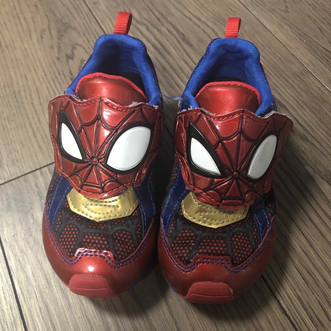 スパイダーマン　スニーカー　16㎝ キッズ/ベビー/マタニティのキッズ靴/シューズ(15cm~)(スニーカー)の商品写真