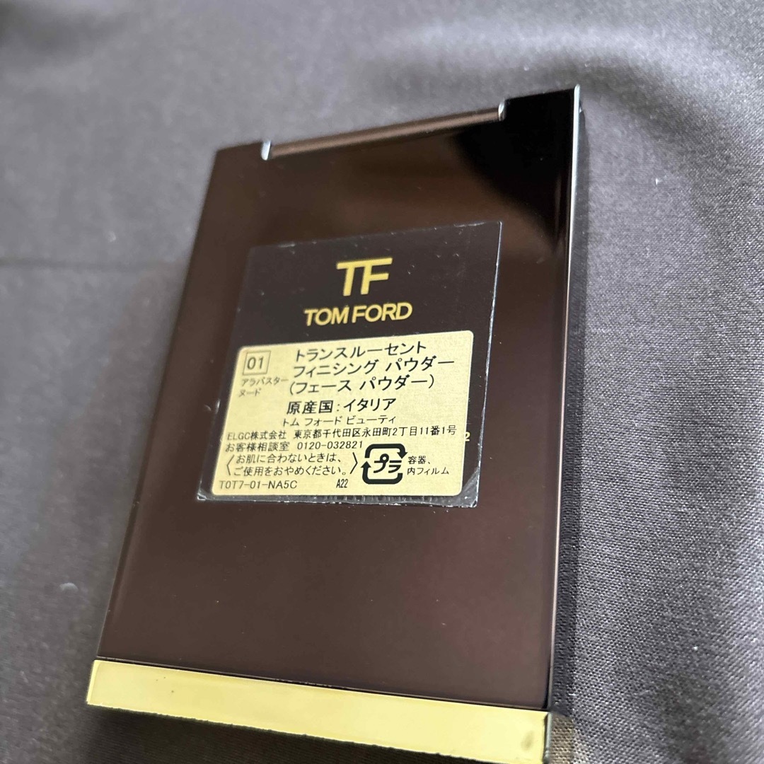 TOM FORD(トムフォード)のTomFord フェイスパウダー コスメ/美容のベースメイク/化粧品(フェイスパウダー)の商品写真