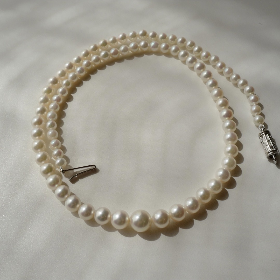 MIKIMOTO(ミキモト)の新品未使用　あこや真珠　本真珠　グラデーション ネックレス　ピンクホワイト系 レディースのアクセサリー(ネックレス)の商品写真