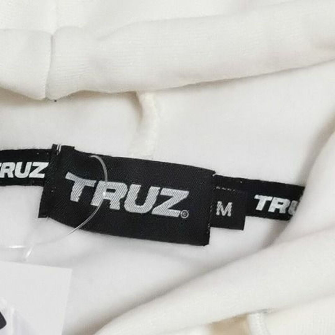 【新品】TRUZ LINE FRIENDS TREASURE パーカー【M】韓国 レディースのトップス(パーカー)の商品写真