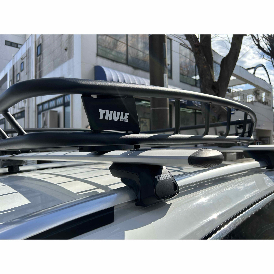 THULE(スーリー)のsup様専用。Thule スーリー キャニオンXT ルーフラック TH859XT 自動車/バイクの自動車(その他)の商品写真