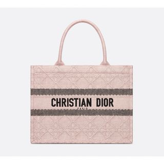 クリスチャンディオール(Christian Dior)の新作 新品 DIOR BOOK TOTE ミディアムバッグ ラフィア ピンク(トートバッグ)