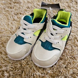 ナイキ(NIKE)のNIKE HUARACHE RUN 12cm(スニーカー)