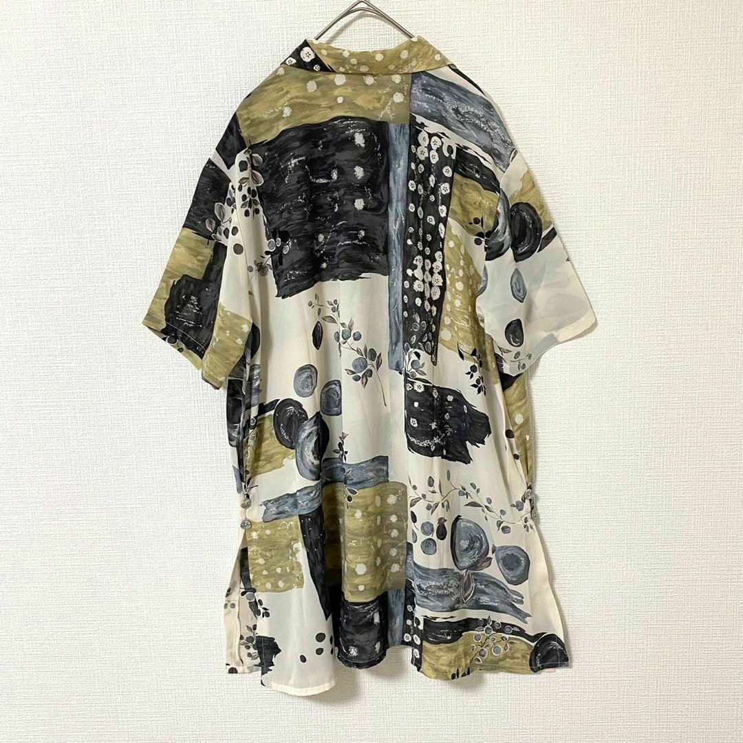 natuRAL vintage(ナチュラルヴィンテージ)のシャツ 半袖 花柄 アート 総柄 ヴィンテージ 古着 一点物 メンズのトップス(シャツ)の商品写真