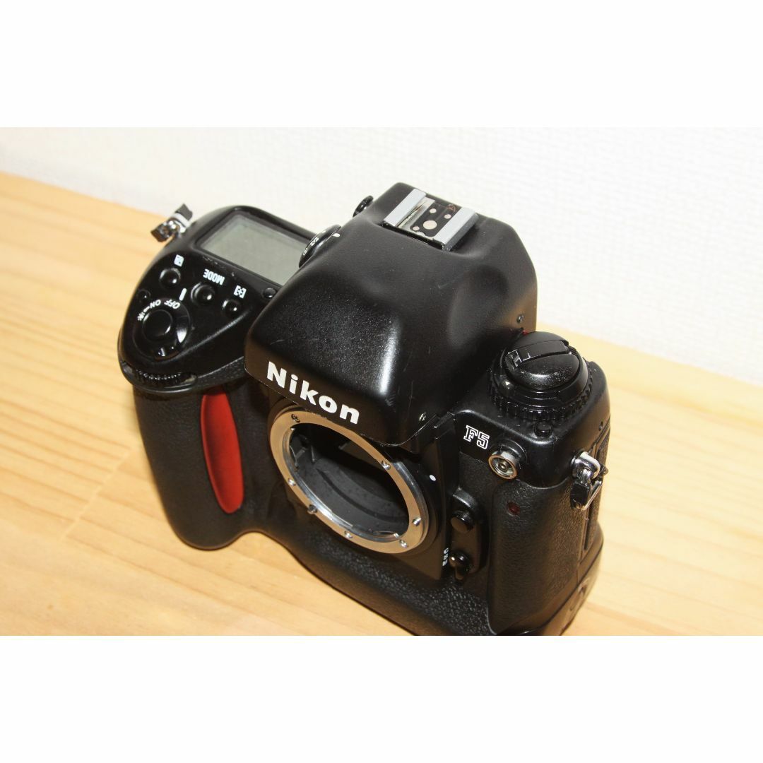 Nikon(ニコン)のNikon F5 C002 ニコン スマホ/家電/カメラのカメラ(フィルムカメラ)の商品写真