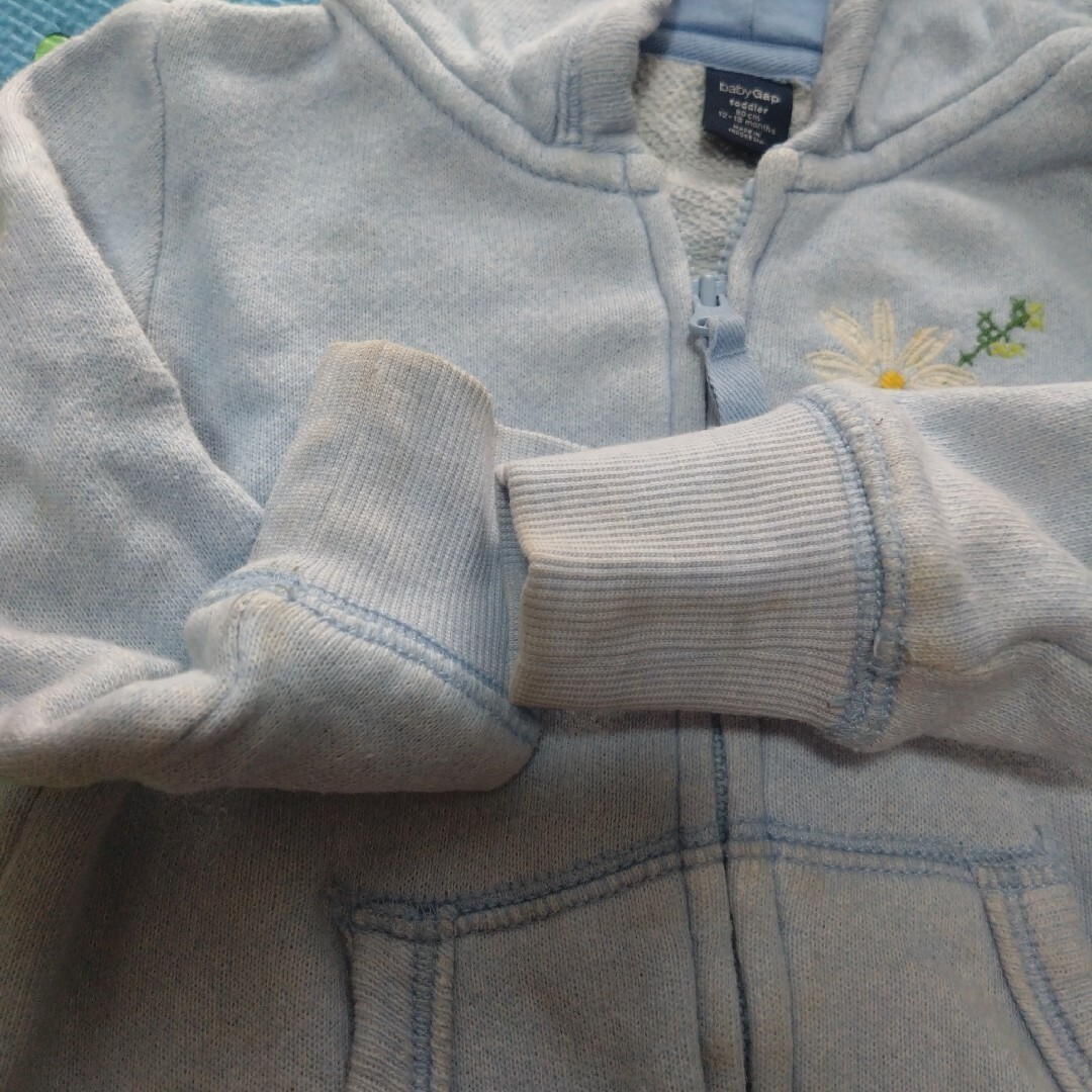 babyGAP(ベビーギャップ)の【80】babyGAP 春秋パーカー 上着 アウター キッズ/ベビー/マタニティのベビー服(~85cm)(ジャケット/コート)の商品写真