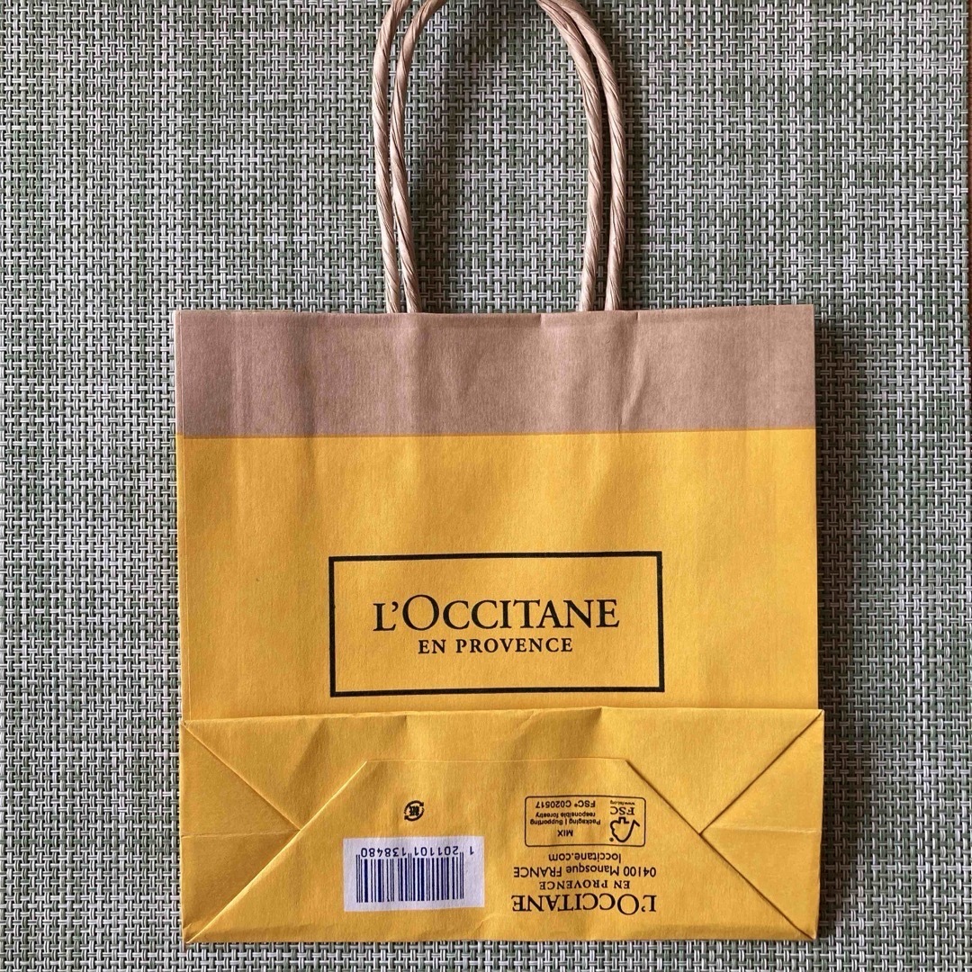 L'OCCITANE(ロクシタン)のロクシタン　ペーパーバッグ XS 新品未使用 レディースのバッグ(ショップ袋)の商品写真