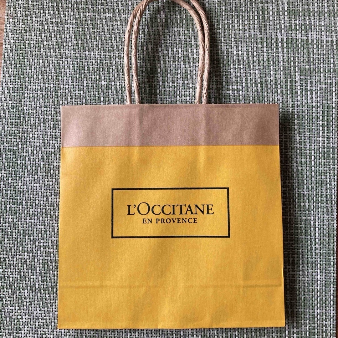 L'OCCITANE(ロクシタン)のロクシタン　ペーパーバッグ XS 新品未使用 レディースのバッグ(ショップ袋)の商品写真