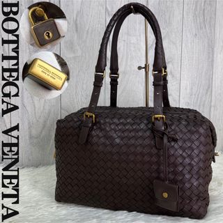 ボッテガヴェネタ(Bottega Veneta)の人気♡カデナ♡鍵付♡美品♡ボッテガヴェネタ イントレチャート ショルダーバッグ(ショルダーバッグ)