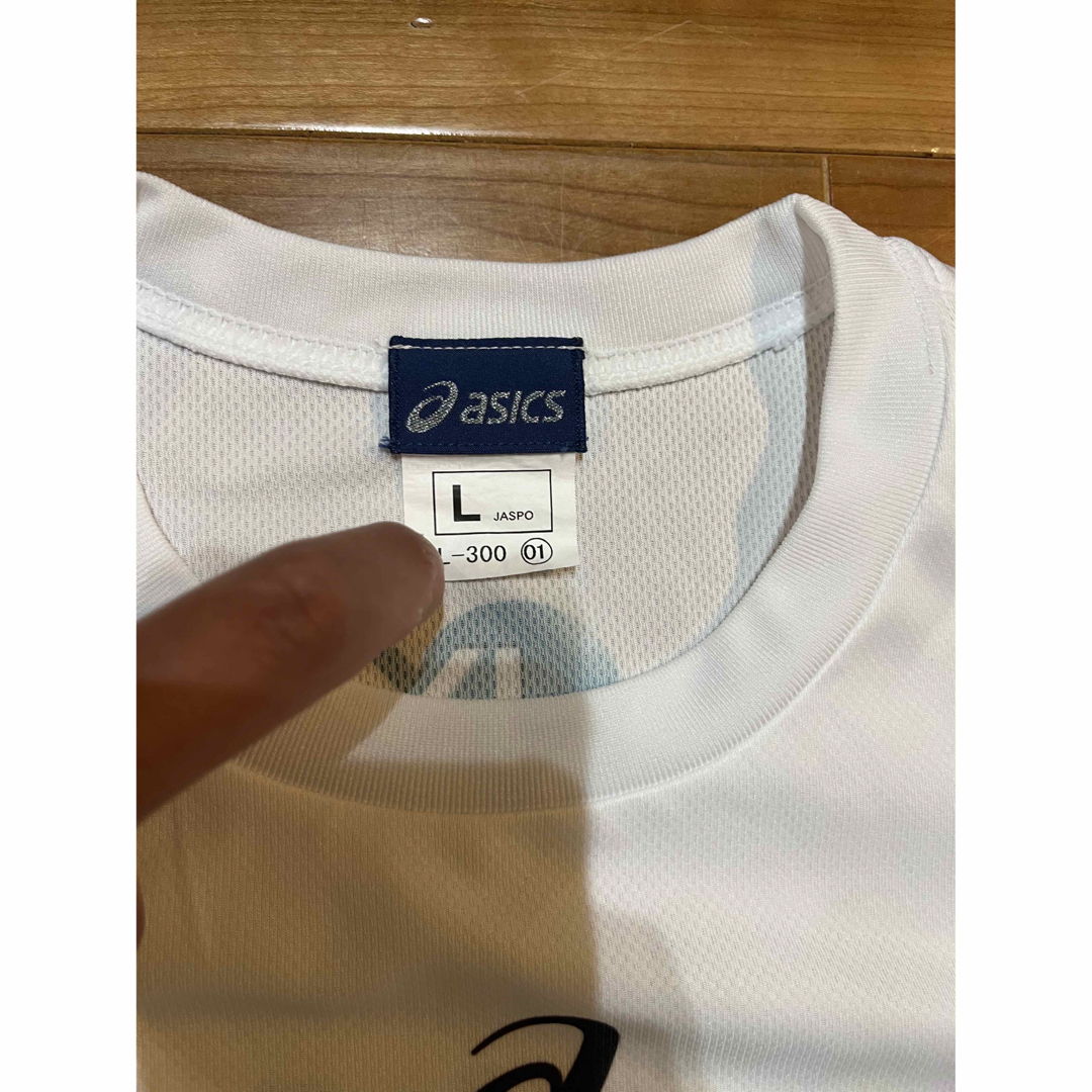 asics(アシックス)の新品同様バスケット　エネオスサンフラワーズ　Tシャツ　Lサイズ　アシックス スポーツ/アウトドアのスポーツ/アウトドア その他(バスケットボール)の商品写真