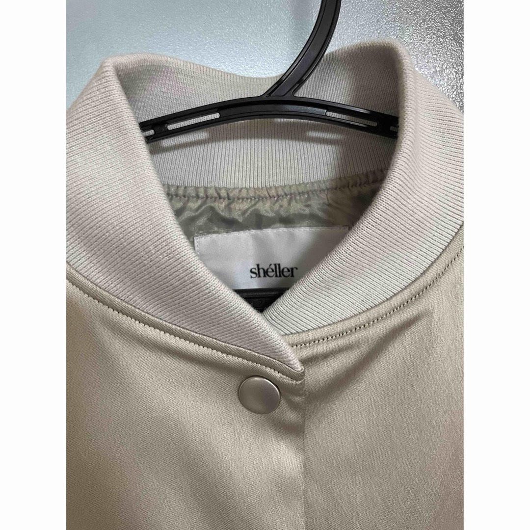 eimy istoire(エイミーイストワール)のsheller シェリエ　ドットボタンサテンブルゾン レディースのジャケット/アウター(ブルゾン)の商品写真