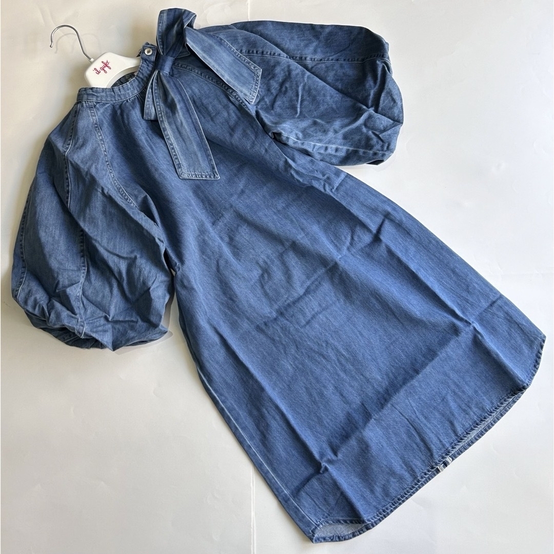 【新品•10Y】PETITE Amalieデニムボウネックワンピース キッズ/ベビー/マタニティのキッズ服女の子用(90cm~)(ワンピース)の商品写真