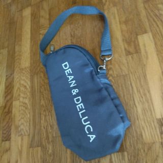 ディーンアンドデルーカ(DEAN & DELUCA)のDEAN & DELUCA の保冷ペットボトルケース(日用品/生活雑貨)