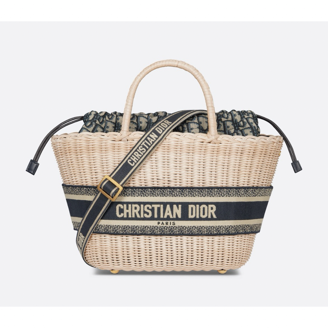 Christian Dior(クリスチャンディオール)の新作 新品 ディオール パニエ シャポーバッグ ウィッカー オブリーク レディースのバッグ(かごバッグ/ストローバッグ)の商品写真