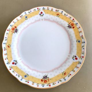 ノリタケ(Noritake)のノリタケトゥルーラブ17センチプレート1枚(食器)