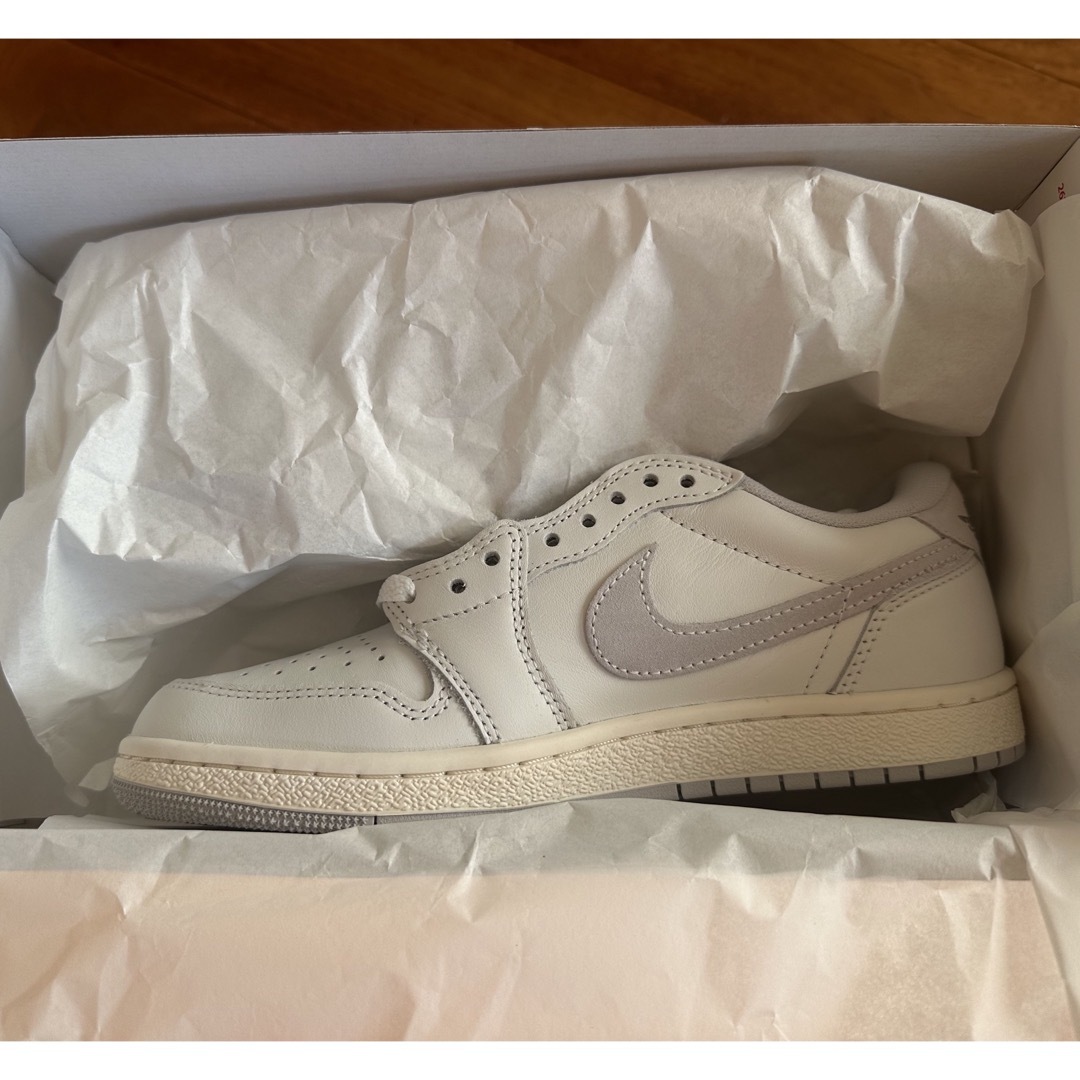 Jordan Brand（NIKE）(ジョーダン)のNike Air Jordan 1 Low '85 "Neutral Grey" メンズの靴/シューズ(スニーカー)の商品写真