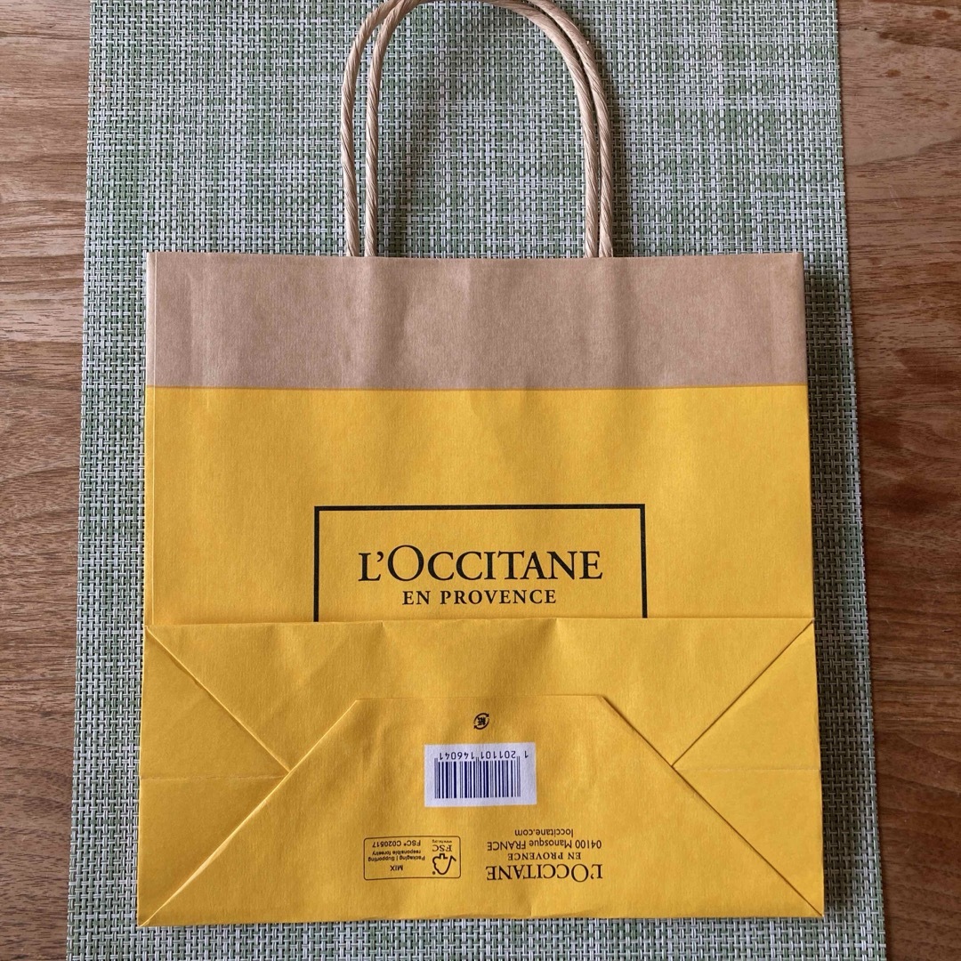 L'OCCITANE(ロクシタン)のロクシタン　ペーパーバッグ S 新品未使用品 レディースのバッグ(ショップ袋)の商品写真