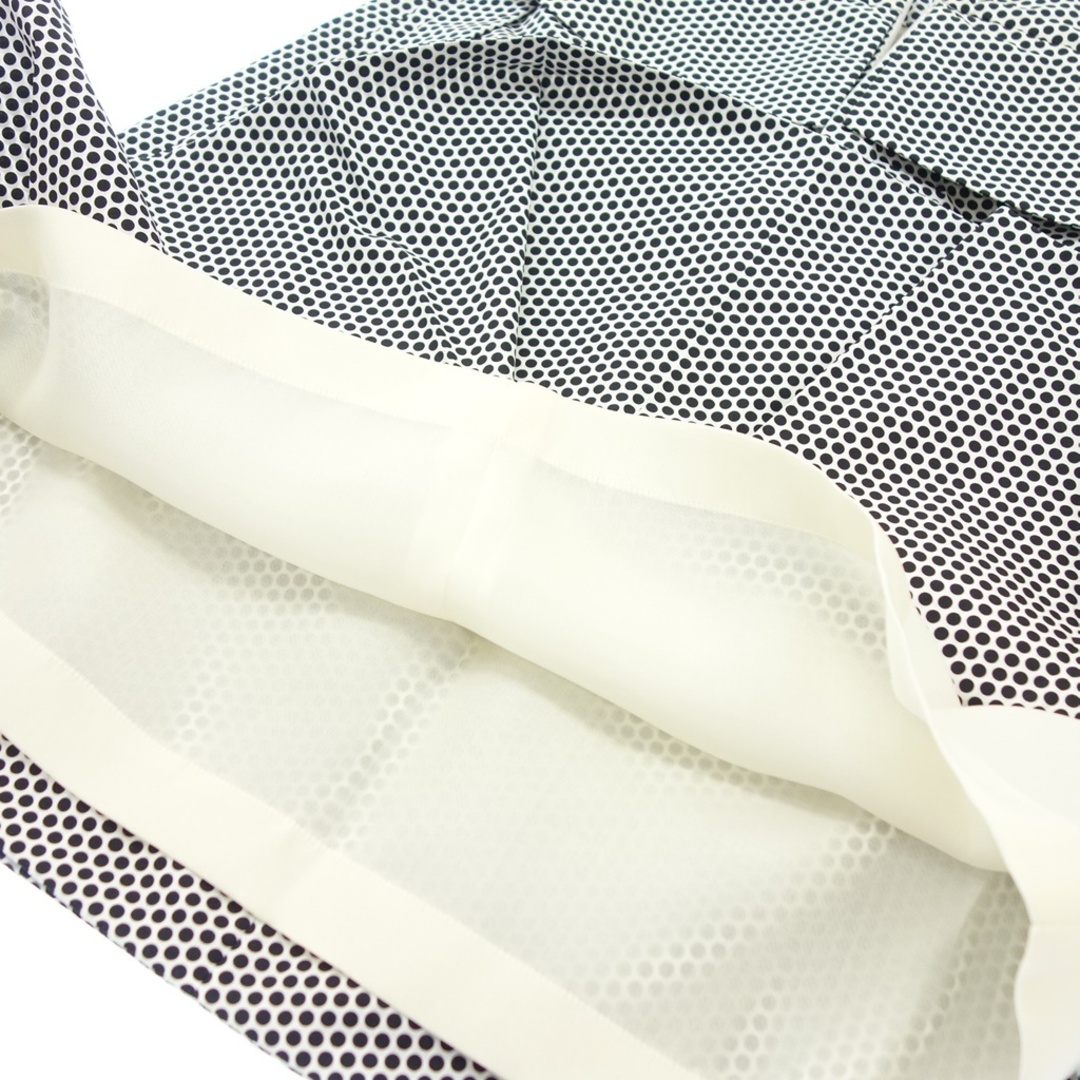 CHANEL(シャネル)のシャネル スカート P60229 ココマーク CC ロゴボタン【AFB54】 レディースのスカート(ひざ丈スカート)の商品写真