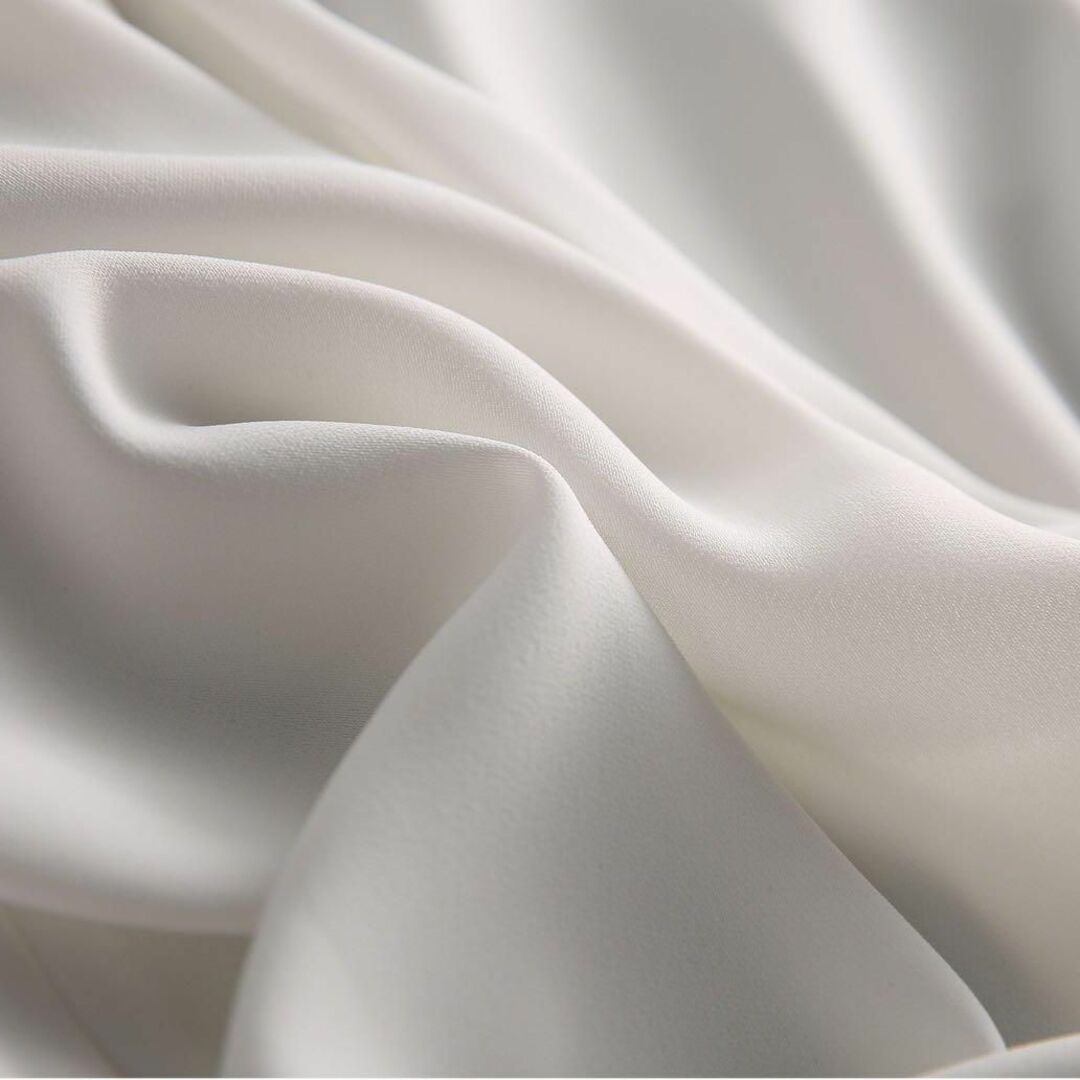 XL 白　ボウタイブラウス　リボン シフォン　シャツ フォーマル 長袖 入学式 レディースのトップス(シャツ/ブラウス(長袖/七分))の商品写真
