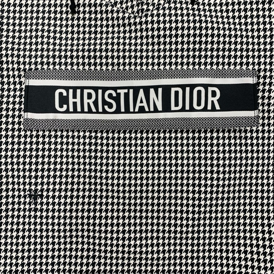 Christian Dior(クリスチャンディオール)のクリスチャンディオール CHRISTIAN DIOR アノラック トップス パーカーフーディ ロゴ ハーフジップ 千鳥格子 長袖 ブラック ホワイト レディースのトップス(パーカー)の商品写真