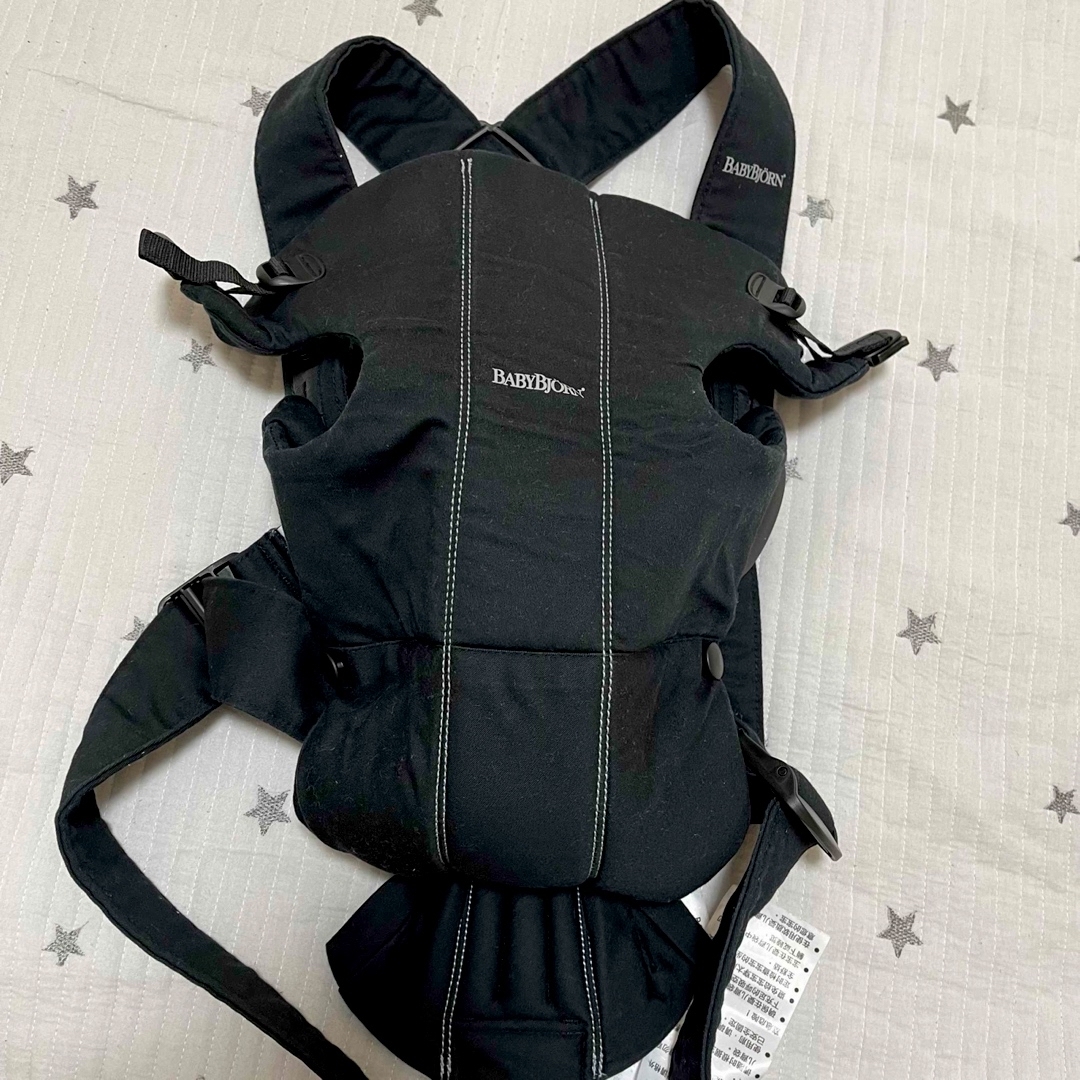 BABYBJORN(ベビービョルン)のベビービョルン ベビーキャリア MINI ブラック(1個) キッズ/ベビー/マタニティの外出/移動用品(抱っこひも/おんぶひも)の商品写真