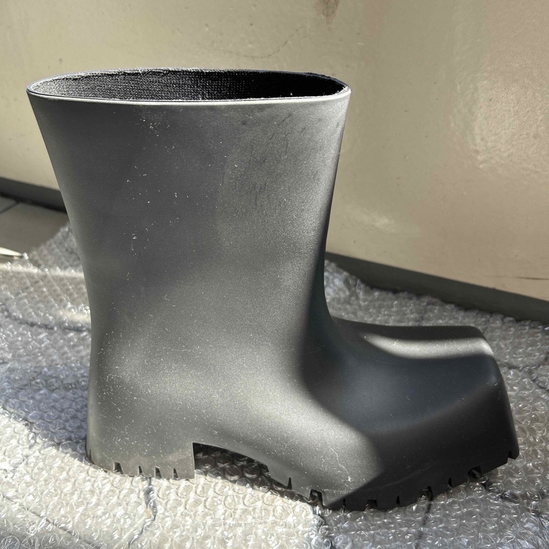 willfully square toe mat rain boots レディースの靴/シューズ(レインブーツ/長靴)の商品写真