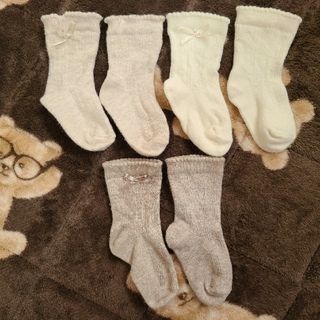 ベビーソックス 3足 H＆M 女の子 新生児