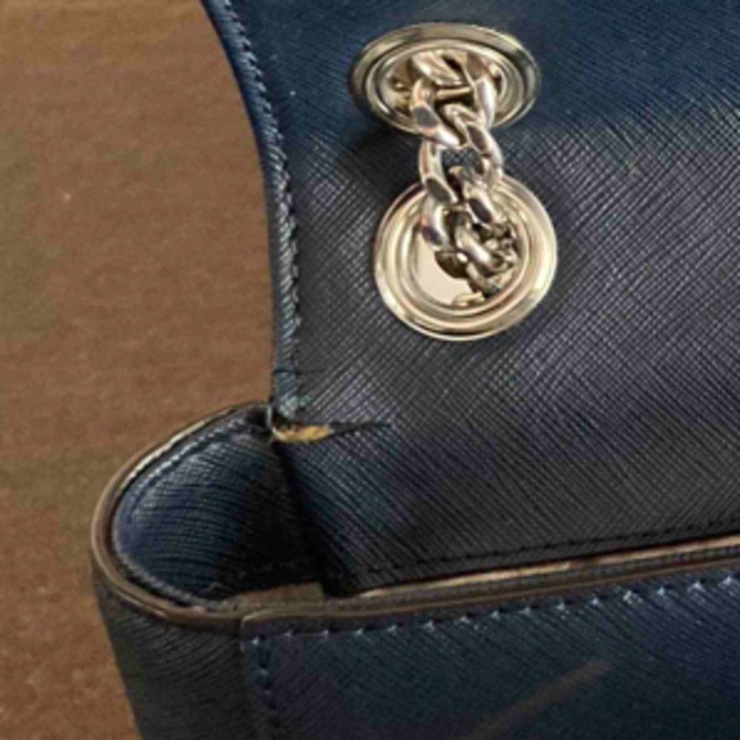 Michael Kors(マイケルコース)のマイケルコース　MICHAEL KORS チェーンショルダーバッグ レディースのバッグ(ショルダーバッグ)の商品写真