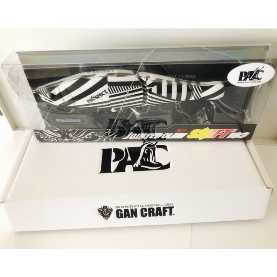 GAN CRAFT(ガンクラフト)のGAN CRAFT ガンクラフト/PAC パック/鮎邪JOINTED CLAW SHIFT183 鮎邪 ジョインテッドクローシフト183/#PAC-01 8251 PAC DAZZLE【84628-007】 スポーツ/アウトドアのフィッシング(ルアー用品)の商品写真