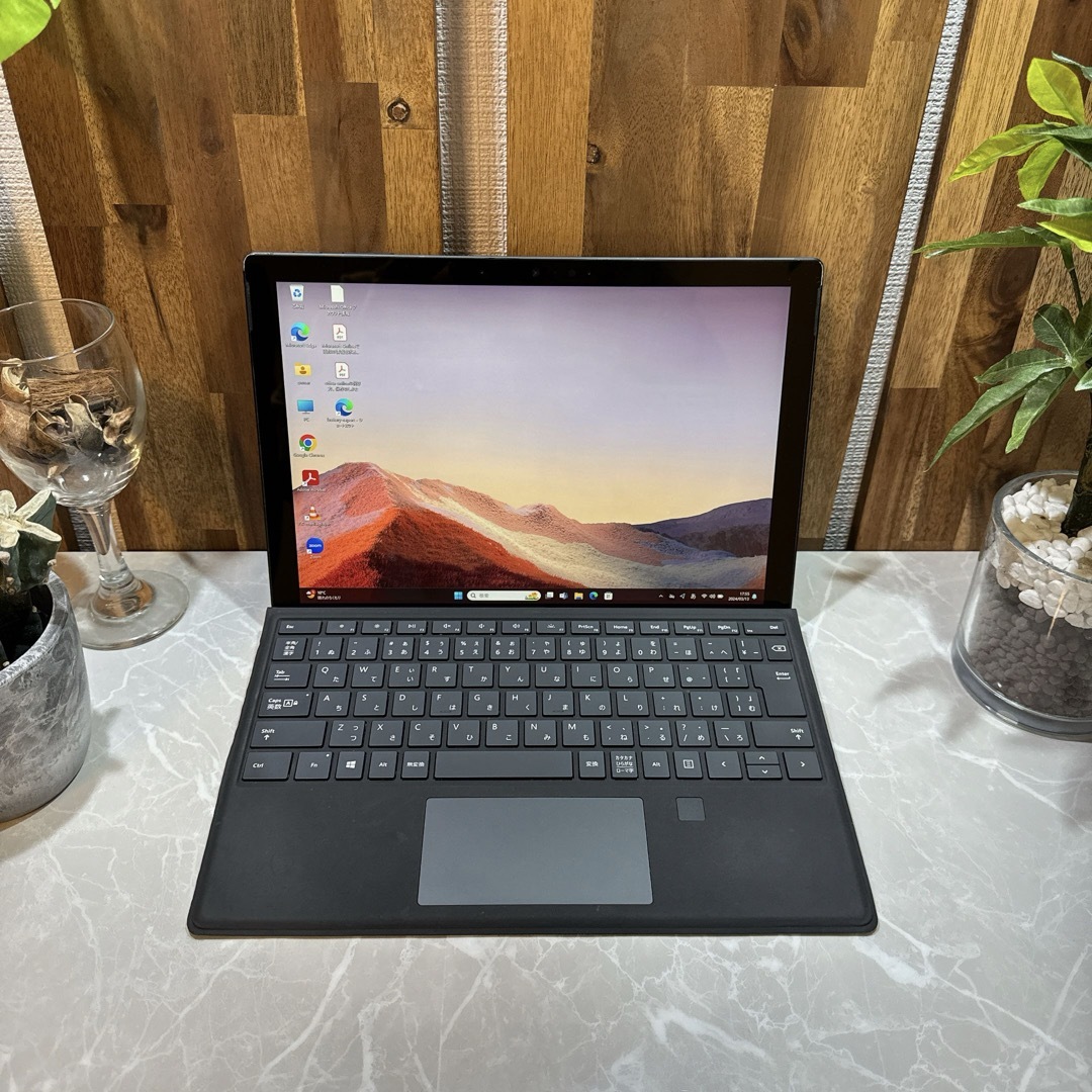 Microsoft(マイクロソフト)の【美品】Surface pro 7 希少ブラック☘i5第10世代☘メモリ8GB スマホ/家電/カメラのPC/タブレット(ノートPC)の商品写真