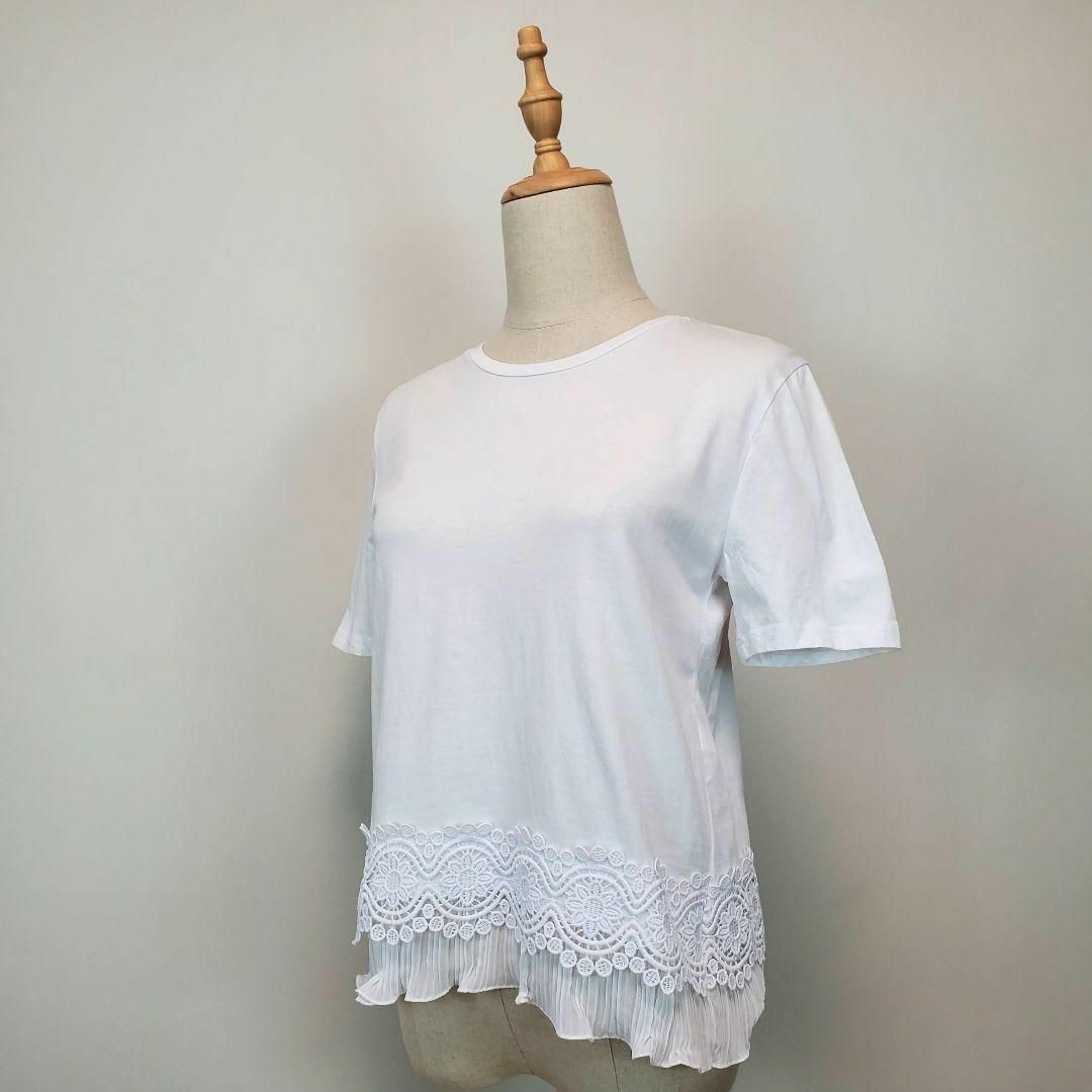 ZARA(ザラ)のザラZARA(白色)半袖Tシャツ裾レースフリル レディースのトップス(Tシャツ(半袖/袖なし))の商品写真