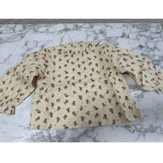 新品✨子供服90サイズ長袖花柄(Tシャツ/カットソー)